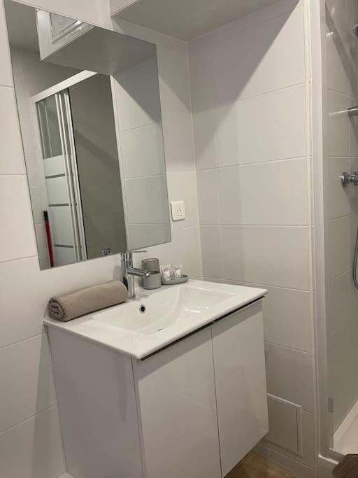 Studio Cosy Rue Alexander Taylor, Wifi, 2 Pers Pau Buitenkant foto